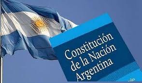 Las disposiciones sobre nacionalidad y ciudadanía están en la Constitución Nacional Argentina.