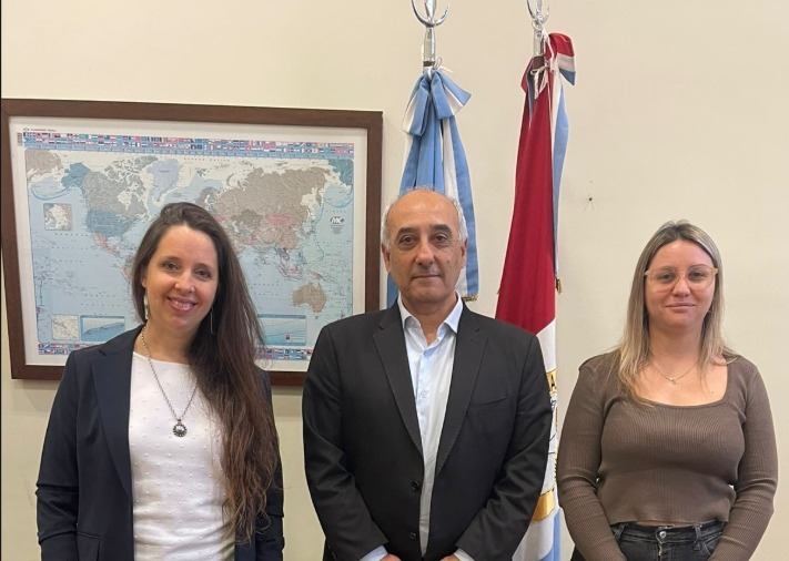 Encuentros de capacitación dirigidos a intendentes